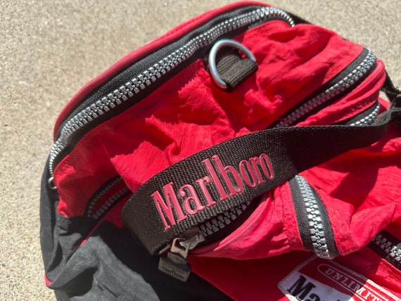 Vtg 90s Marlboro Adventure Team Duffle Bag **miss… - image 5