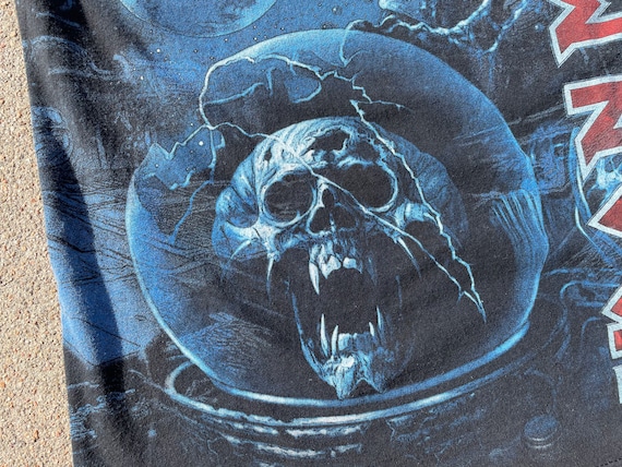 2010 Iron Maiden The Final Frontier All Over Prin… - image 3