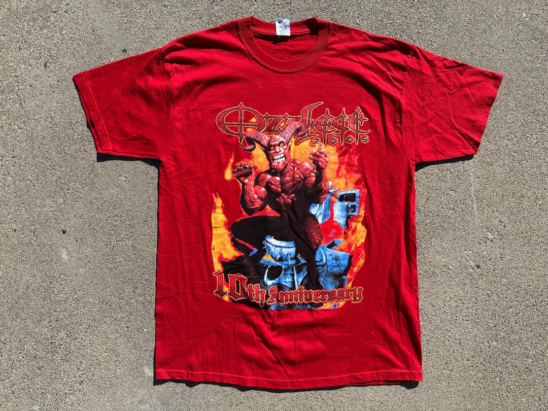 t*u様 Ozzfest 2005 10周年 バンドTシャツ トラヴィススコット t*u様 Ozzfest 2005 10周年 バンドTシャツ トラヴィススコット