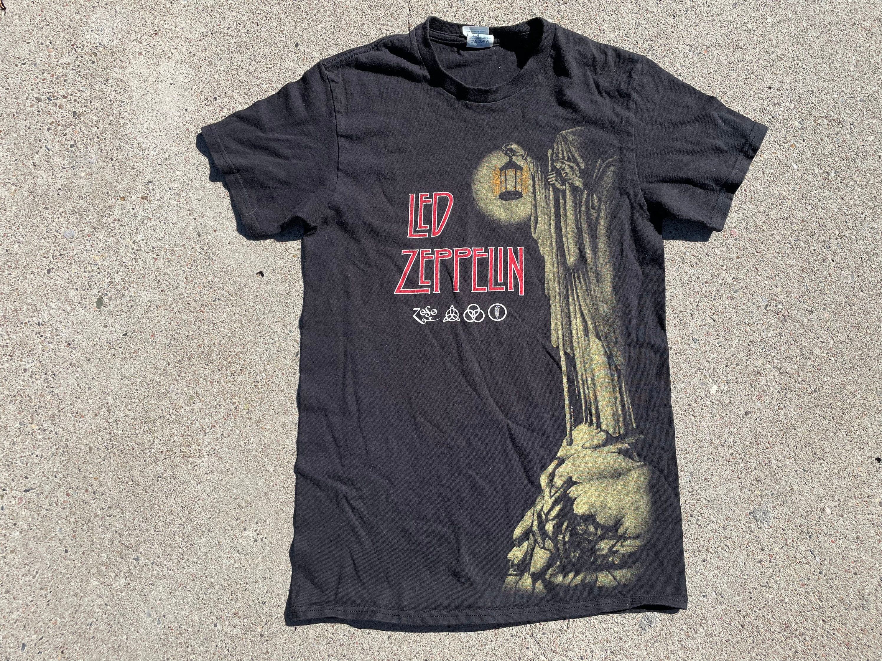 Led Zeppelin 2 Shirt - Etsy Led Zeppelin 2 Shirt - Etsy