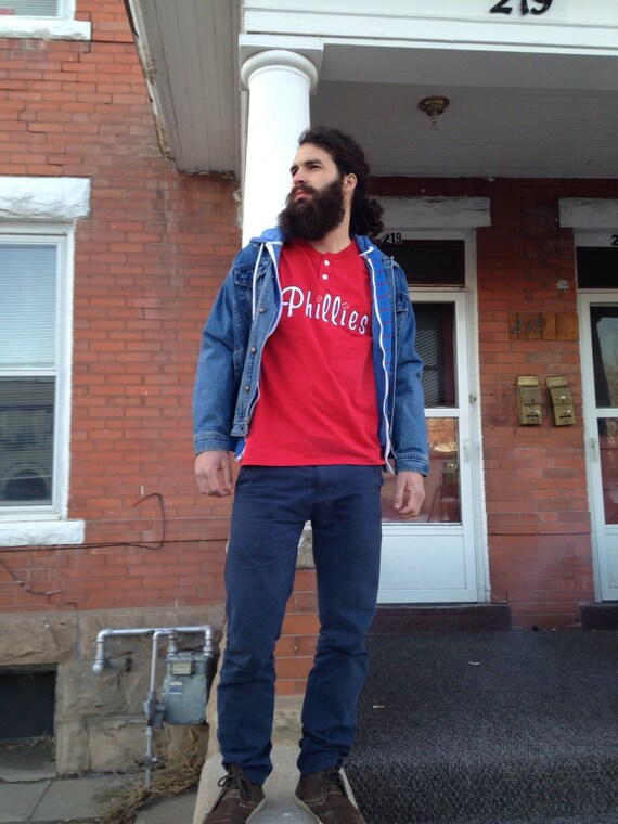 phillies red jersey