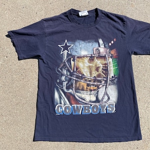 Vtg 1996 NFL Dallas Cowboys Printed Graphic T-Shirt / Size Large **distressed**