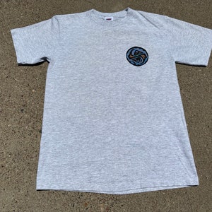 Vtg 90s Quicksilver Surfing Front and Back Printed Graphic Single Stitch T-Shirt