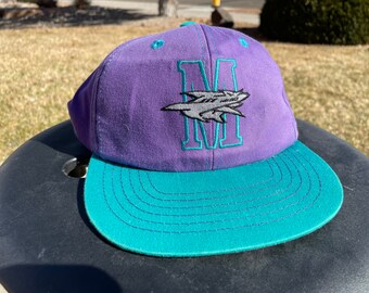 Vtg 90s Maui \u0026 Sons Surfing Snapback 