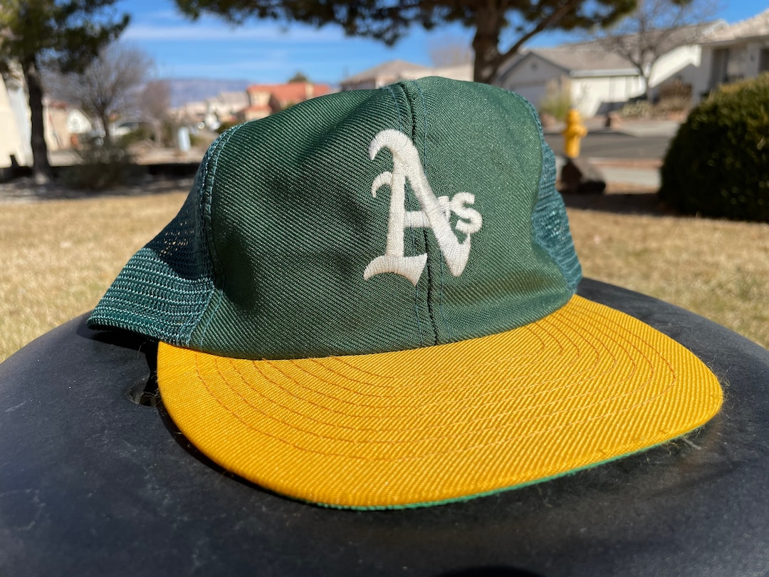 Vtg 80s MLB Oakland A's Stitched Snapback Trucker Hat -  Canada