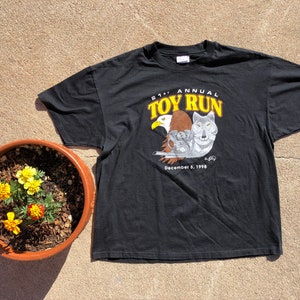 Vintage 1998 Pueblo Bikers United 21st Annual Toy Run Front and Back Printed T-Shirt