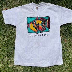 Vtg 90s Newport Rhode Island Fish Graphic Printed T-Shirt