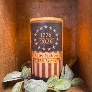 Americana 250 Jahre One Nation # SS1001 3x6 Batteriebetriebene Timer-Stumpenkerze Req 3 AAA Kerze nur Blumen nicht enthalten.