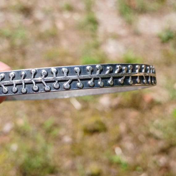 Bold Modernist Vintage Solid Sterling Silver Bang… - image 2