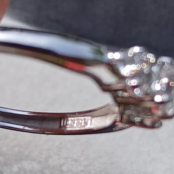 Vintage Solid 10k White Gold Multiple Stone Ring,… - image 3