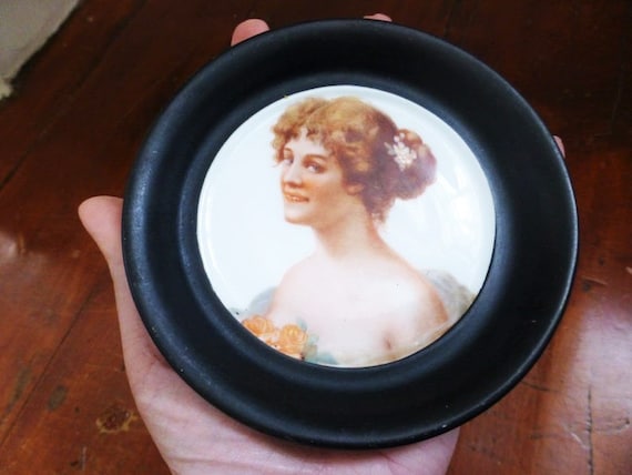 Rare Antique Victorian Porcelain Lady Wall Plaque, Gorgeous Design, Circa 1900, Small Size, Wonderful Art Piece!