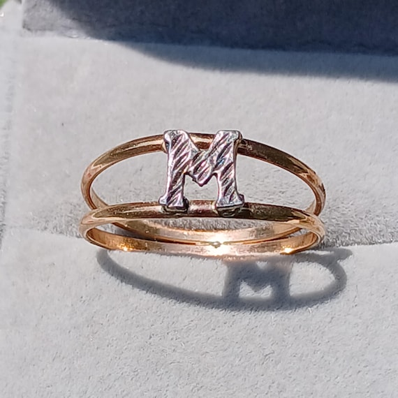 Vintage "M" Initial 1970s Solid 10k Yellow Gold R… - image 9