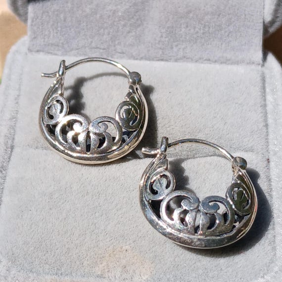 Vintage Handmade Solid Sterling Silver Pierced Ho… - image 1