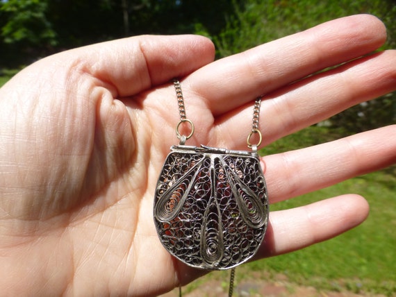 Rare Antique Victorian Silver Purse on Necklace, … - image 3