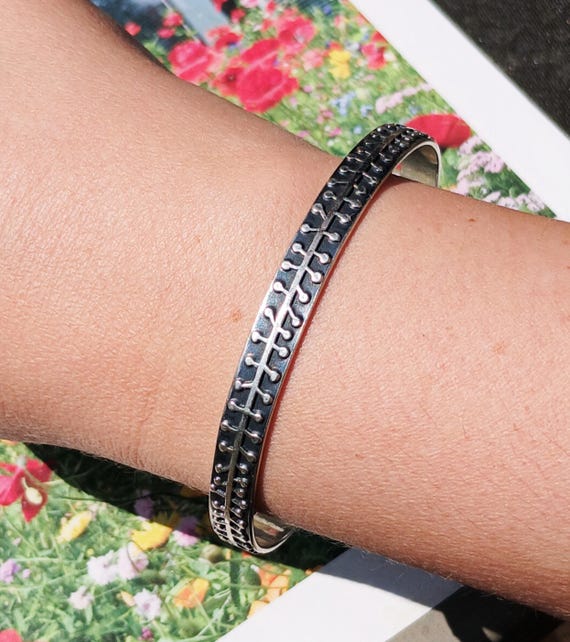 Bold Modernist Vintage Solid Sterling Silver Bang… - image 1