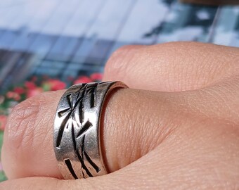 Vintage 1960s Modernist Solid Sterling Silver Band Ring, Size 8, Amazing Design, Artisan Look, Rare, Must See