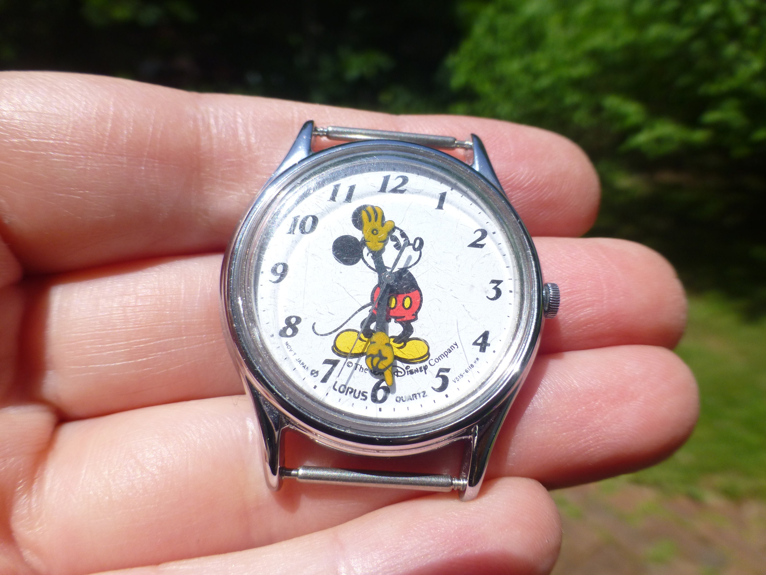 Vintage 1970s Mickey Mouse Quartz Battery Wrist Watch, Amazing
