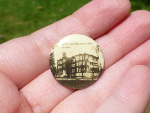 Antique Victorian Convent Celluloid Brooch, Photo… - image 1