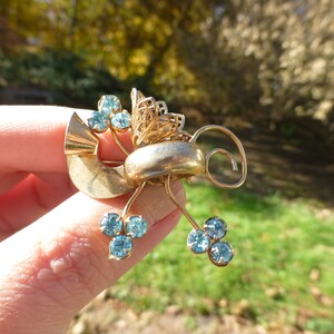 Antique Edwardian Bow Design Blue Stones Brooch, Amazing Detail, Lovely Piece 1910s Era Wow image 3