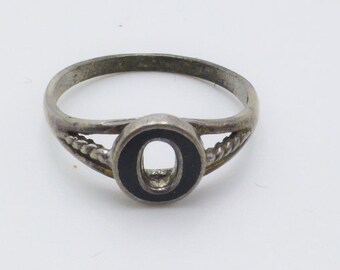 Darling Antique Sterling Silver Enamel &quot;O&quot; Ring, Initial Ring, Size 5.25, Lovely Design, Great Piece, Wow!
