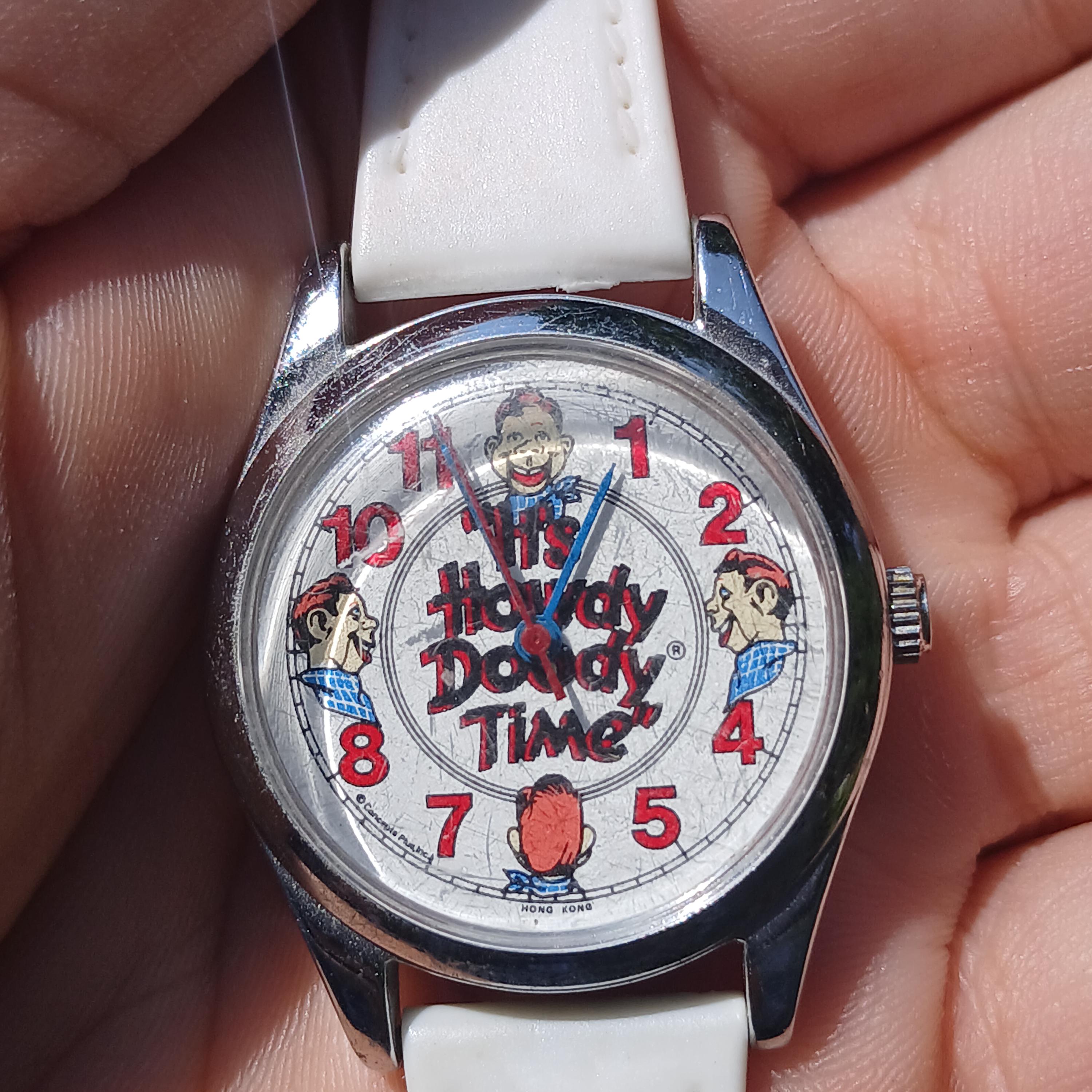 Rare Running Howdy Doody Show Anniversary Watch, Amazing 