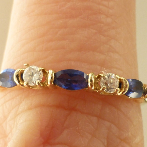 Beautiful Solid 10k Yellow Gold Simulated Sapphire and Diamond Wedding Band Ring, Size 7.5