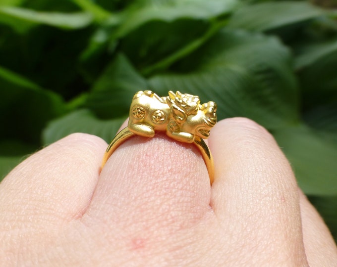 Vintage 24k Solid Yellow Gold Lucky Ring, Bold Charm, Unusual, Wow Lovely Piece, Look Great Gift
