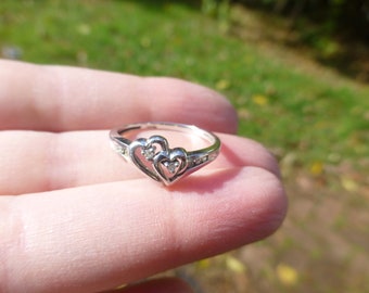 vintage silver ring 欠けたハート Vintage Sterling Silver Fashion Ring With Staggered Hearts
