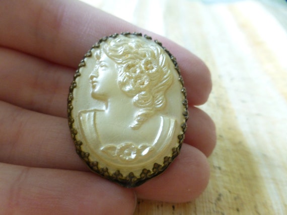 Antique Victorian Lovely Cameo Celluloid Bronze B… - image 3