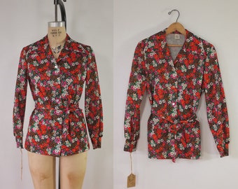 vintage floral blouse | vintage 1970s floral top | retro floral 70s blouse with belt | vintage button up floral blouse