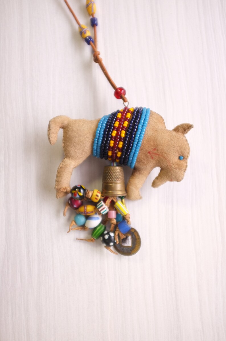 vintage spirit animal necklace vintage Bison necklace vintage handmade spirit animal vintage beaded necklace image 7