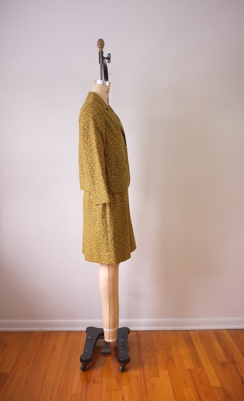 vintage floral skirt suit vintage 1960s green and yellow floral skirt suit vintage Westbury blazer and skirt set image 3