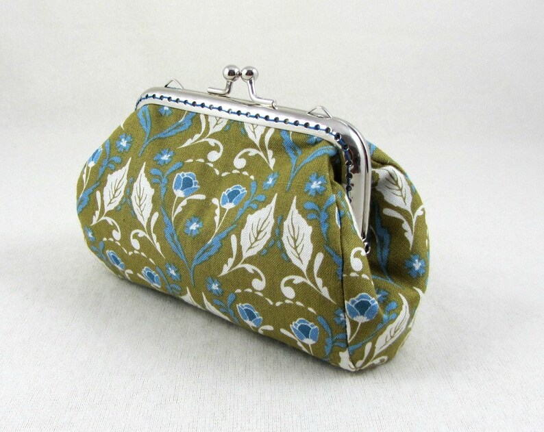 metal frame purse change purse kiss lock pouch gadget case Floral coin purse clutch purse