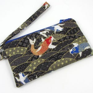 Estuche de muñeca, estuche para celular de algodón japonés, bolso de mano con correa para la muñeca, estuche con cremallera para teléfono inteligente, pez azul y rojo