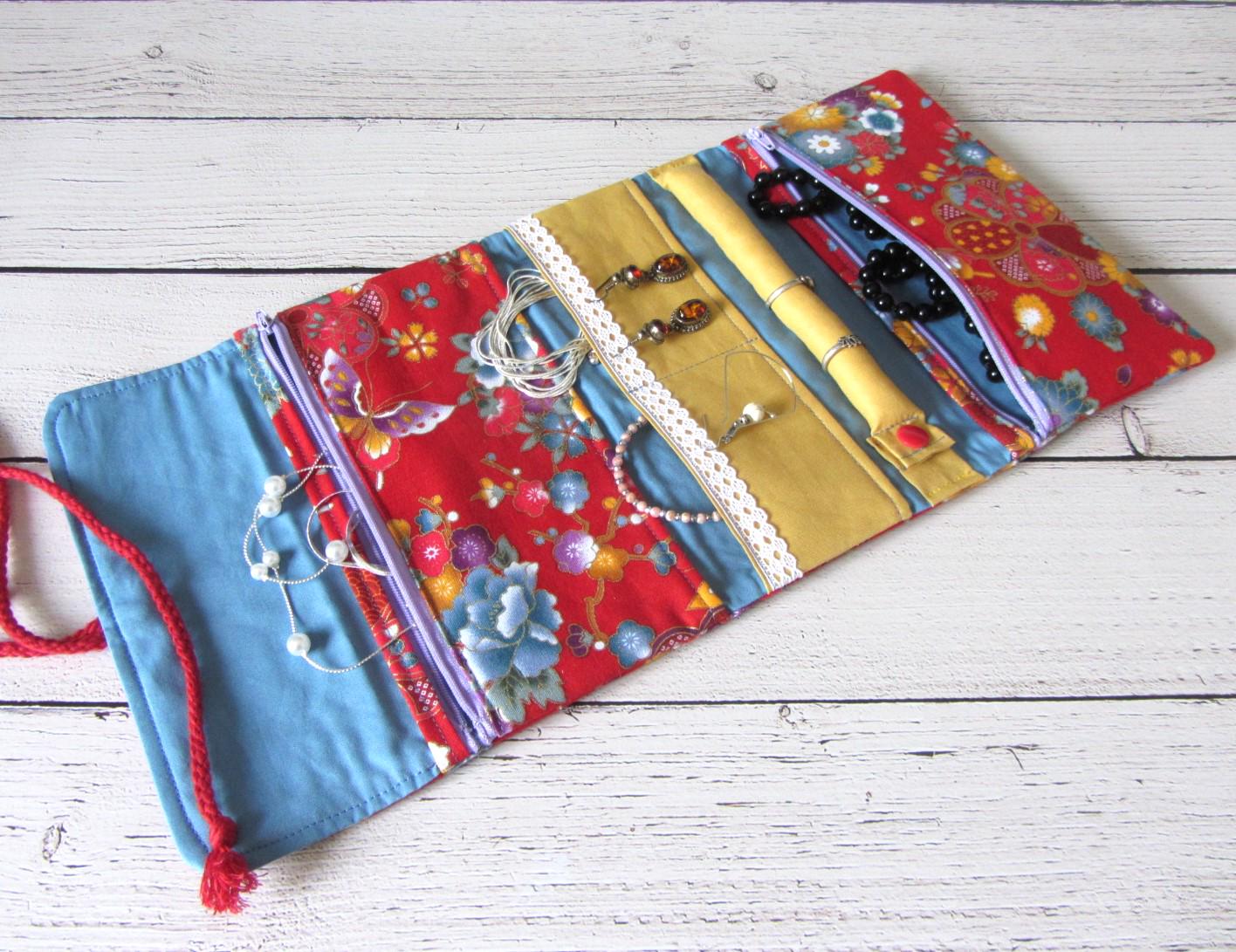 Japanese Cotton Travel Jewelry Organizer: Foldable Jewelry Storage