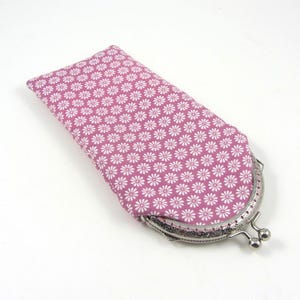 Floral Cotton Eyeglasses Case: Kiss Lock Clasp, Vintage Style Frame