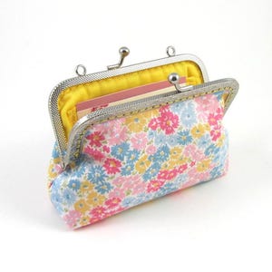 Porta-moedas de algodão Liberty, coleção London Parks, compartimentos para cartão de crédito, carteira com fecho de pressão, bolsa com moldura Kisslock