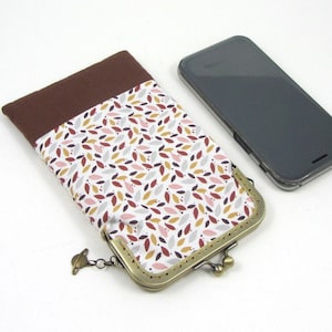 Clasp Frame iPhone Case: Padded Cotton Smartphone Clutch