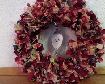 8" Primitive Kitchen Mini Rag Wreath with Spoon Charm Wall Decor