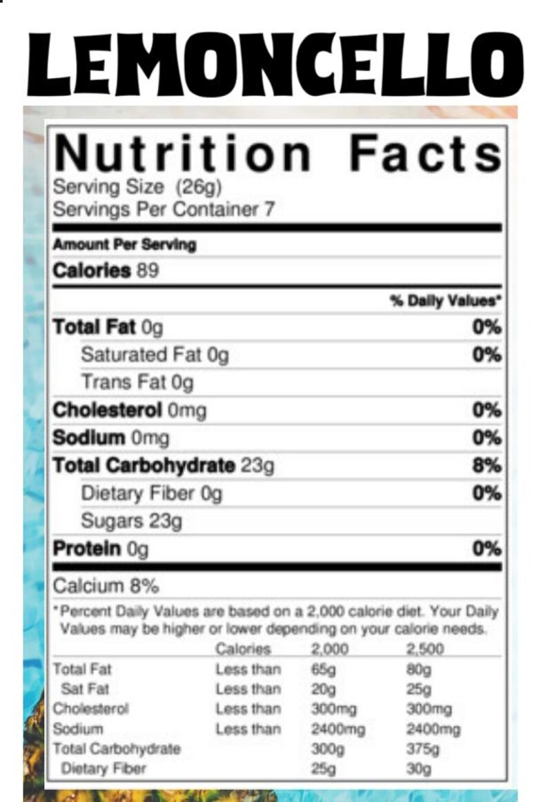 Puede incluir: Una etiqueta de informaci&oacute;n nutricional para un producto llamado "LEMONCELLO". La etiqueta muestra un tama&ntilde;o de porci&oacute;n de 26g con 89 calor&iacute;as, 23g de carbohidratos totales y 23g de az&uacute;cares. Tambi&eacute;n enumera los valores diarios.
