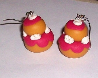 Earrings windbag with raspberry and cream yammi-helgasfashion