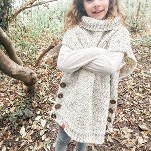 Winter walks crochet poncho pattern