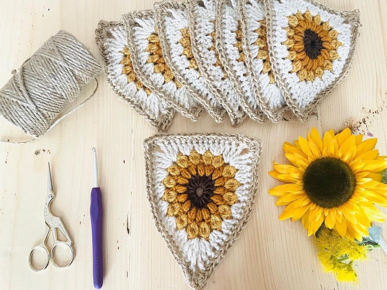 Sunflower Bunting Crochet Sunflower Crochet bunting Crochet decor Crochet gifts Crochet pattern image 1