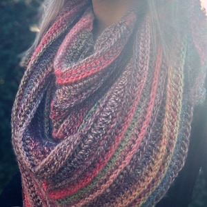 Rustic ridges crochet triangle scarf 画像 1