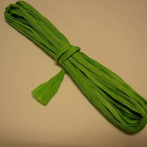 Weststone - Paper Raffia Green for DIY Craft Gift Box Packing - 40FT, 80FT and 120FT - (Shipping free)