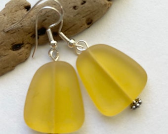 Large Desert Gold Sea Glass Earrings, Beach Glass Jewelry, Beach Glass Earrings, Beach Wedding, Yellow Earrings.  FREE US SHIPING