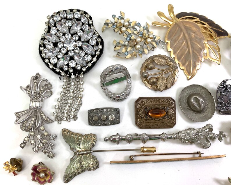 Broken Brooch Jewelry Lot Vintage Brooch Lot Vintage Pins Etsy