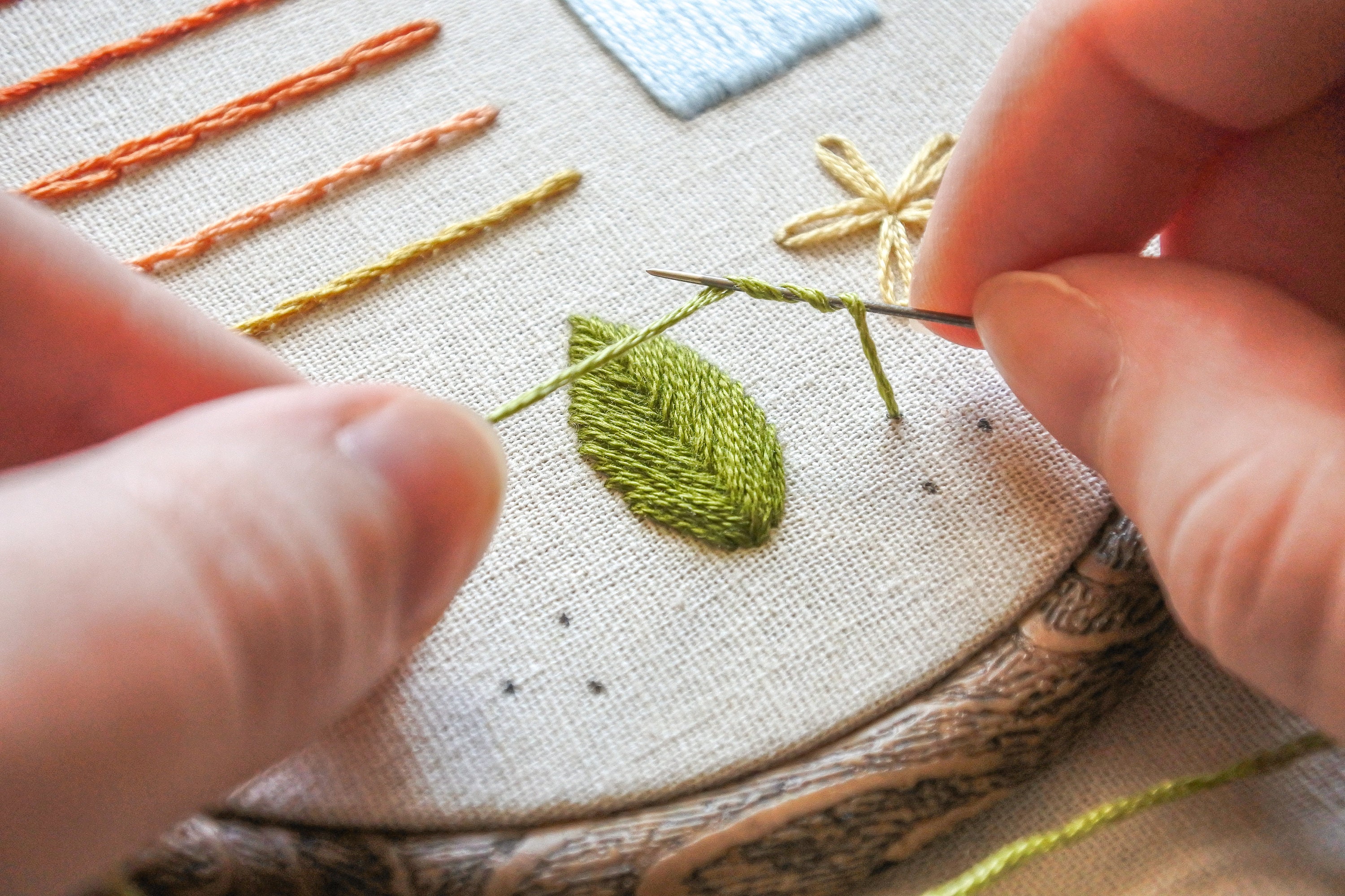 Hand Embroidery Stitch Guide: 10 Essential Stitches (PDF Pattern) - Etsy