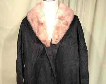 Chic Original Vintage Mid Century  Black 100% Alpaca Knee Length Swing Coat w Gray Mink Fur Collar Bust 46"