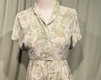 Chic Original Vintage Mid-Century Green & Cream Semi-Sheer Rayon Cap Sleeve Button Front Dress Bust 38 Waist 26 Hip 38